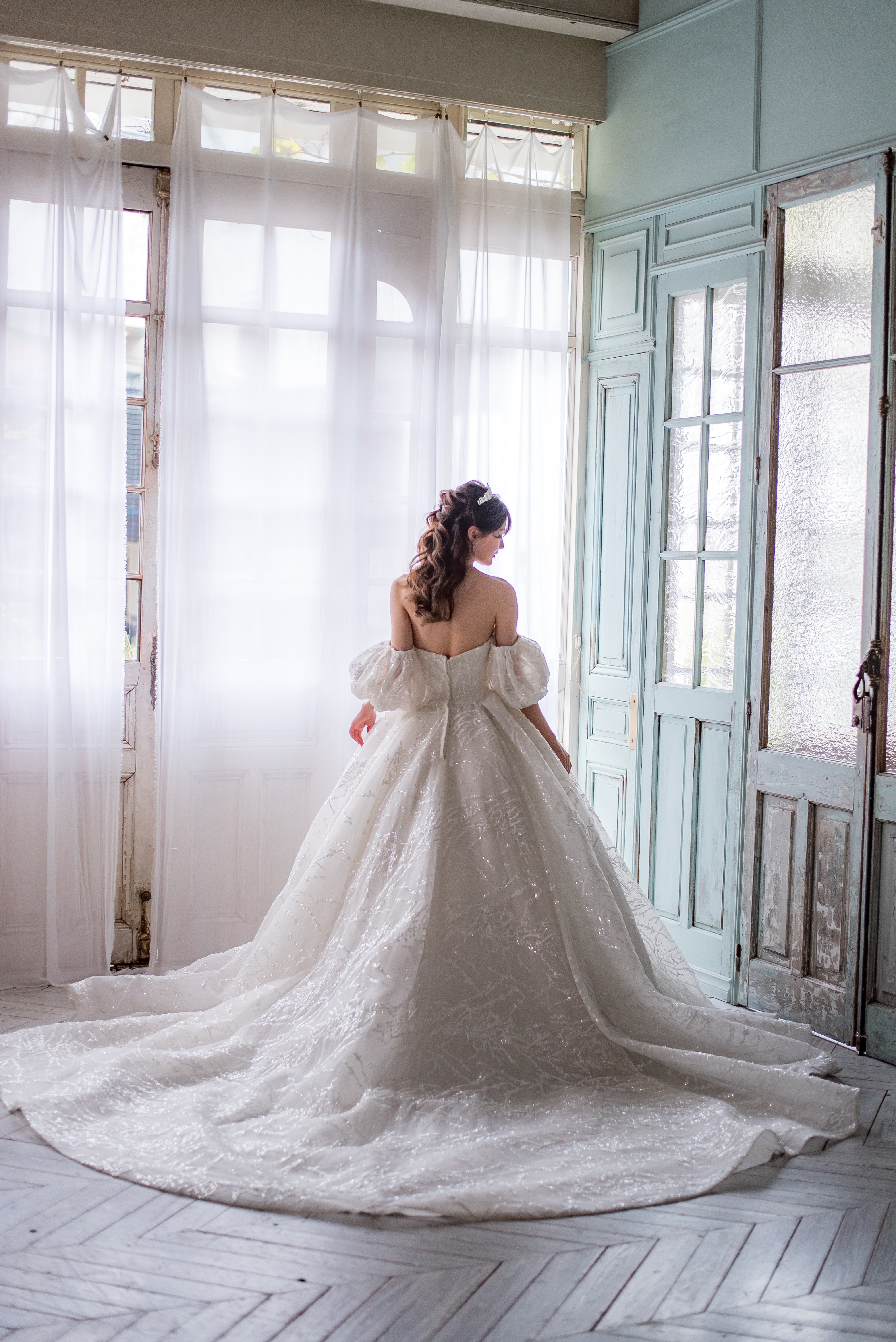 CLAHA クラハ【Claha】