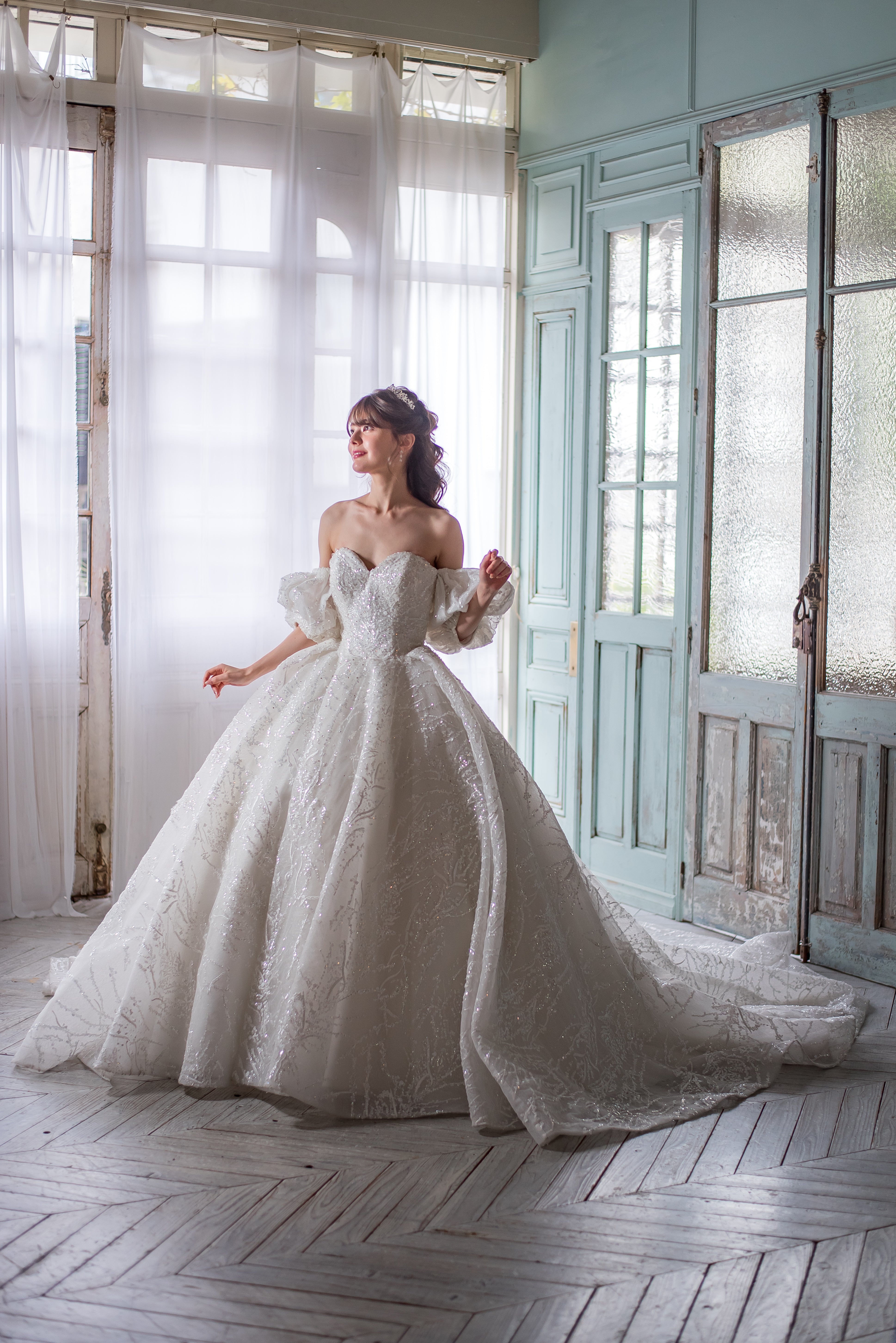 CLAHA クラハ【Claha】