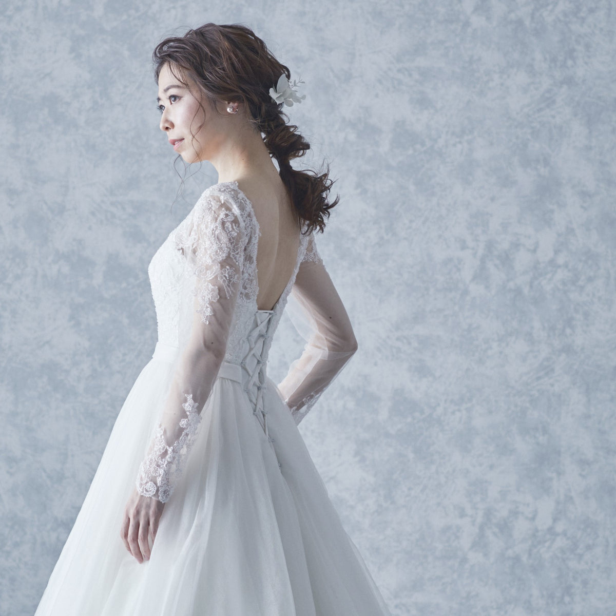 ウェディングドレスの長袖タイプおすすめデザイン4選。似合う体型や  