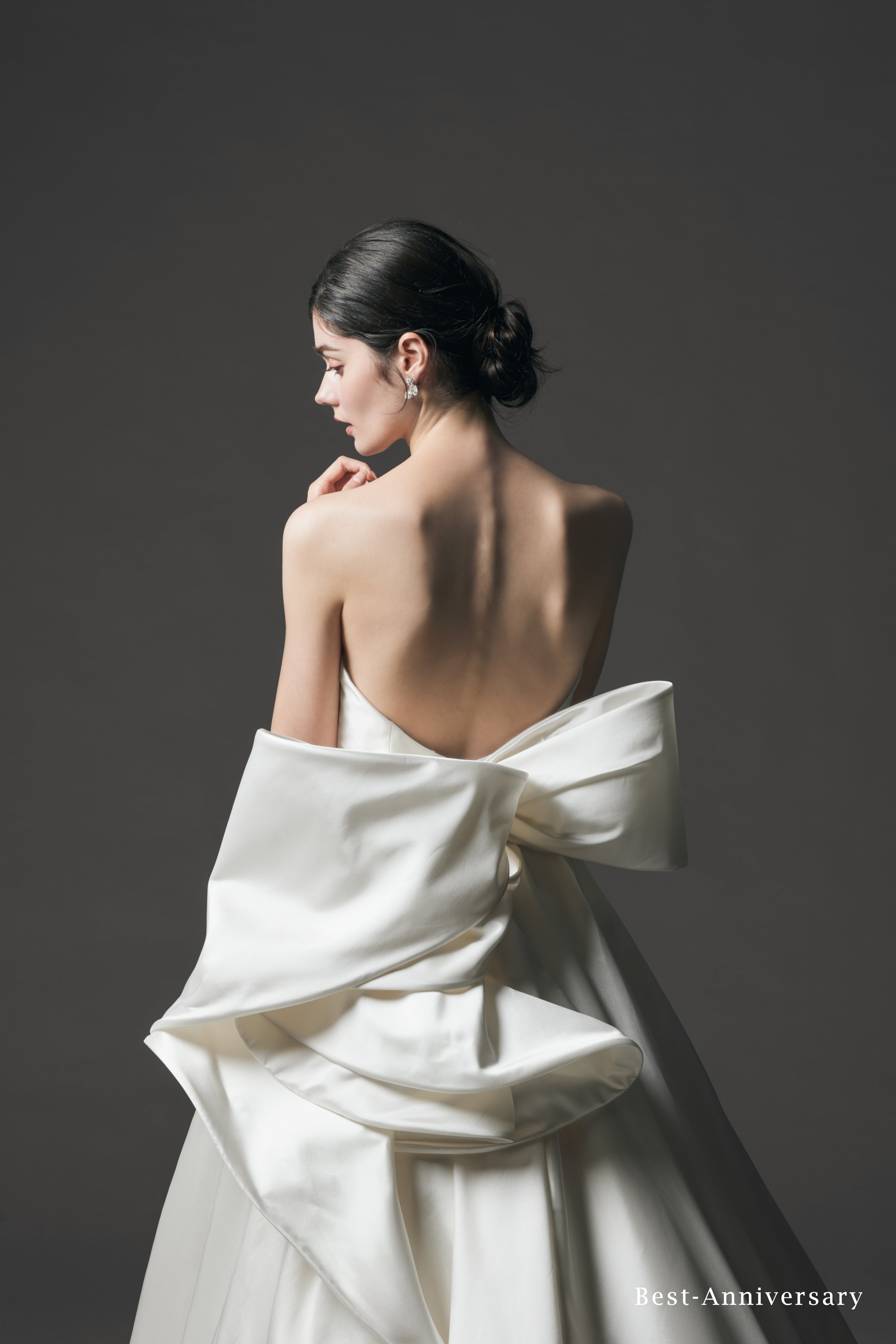 ELISABETTA FRANCHI ベア　ドレス　ブラック　ホワイト　ゴールド ELISABETTA FRANCHI ベア ドレス ブラック ホワイト ゴールド