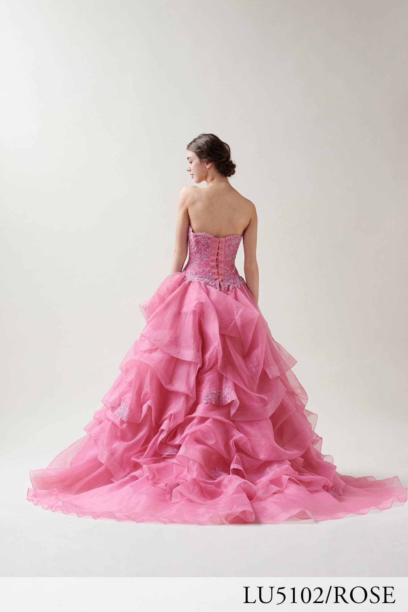 LU5102｜ウェディングドレス、ブランドドレスのレンタルならザ・ドレス