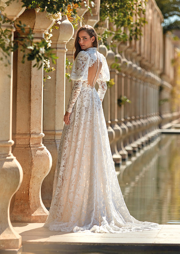 着用一度・美品】プロノビアス　Avenue Diagonal ウェディングドレス ウエディングドレス｜PRONOVIAS（プロノビアス）