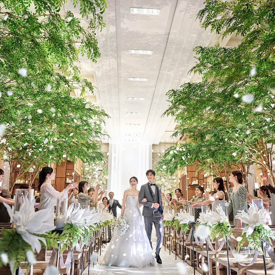 ザ ストリングス 表参道