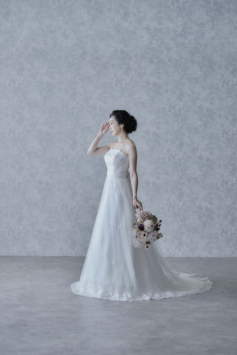 Elesia017